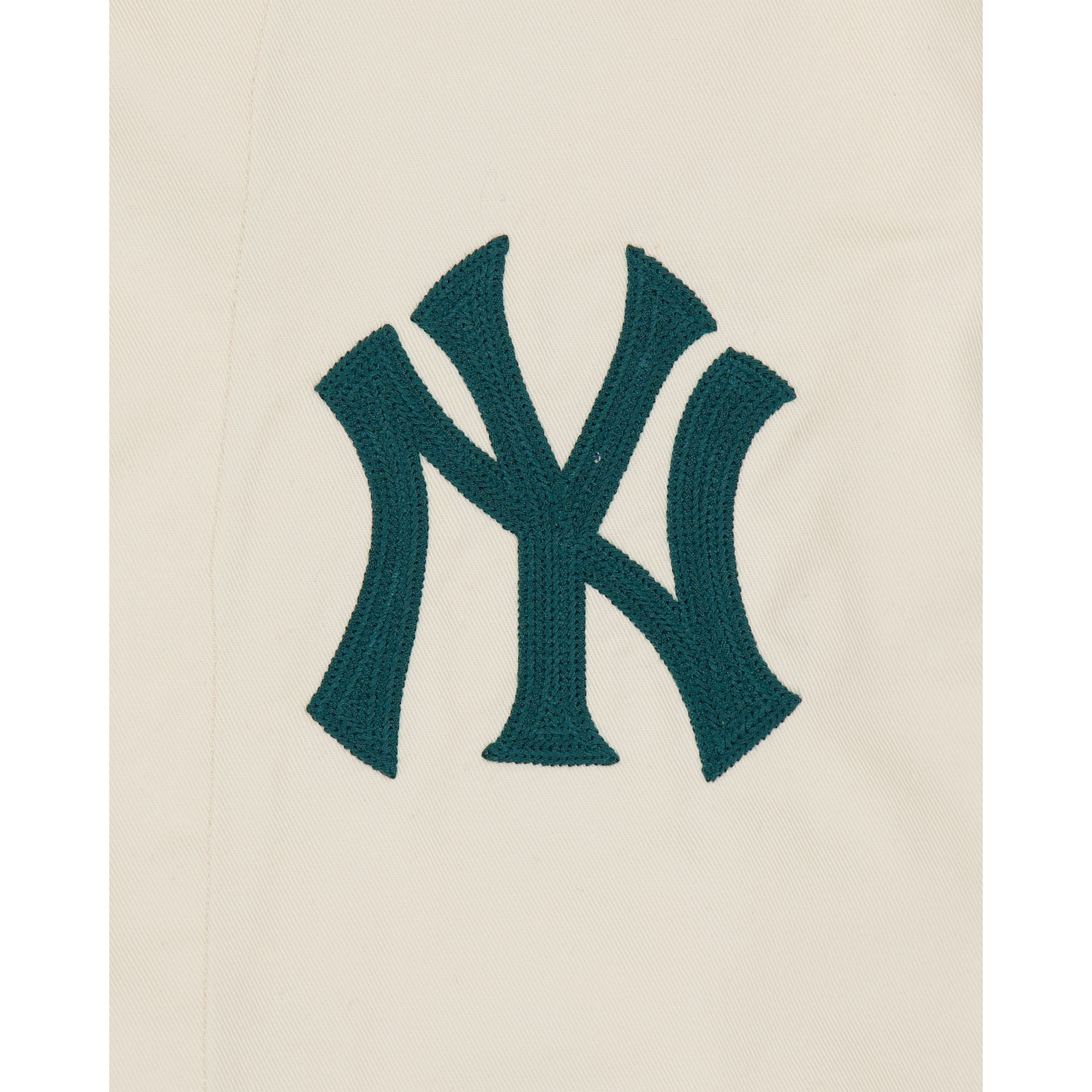 New York Yankees Ivory Coach Jacket - Image 4