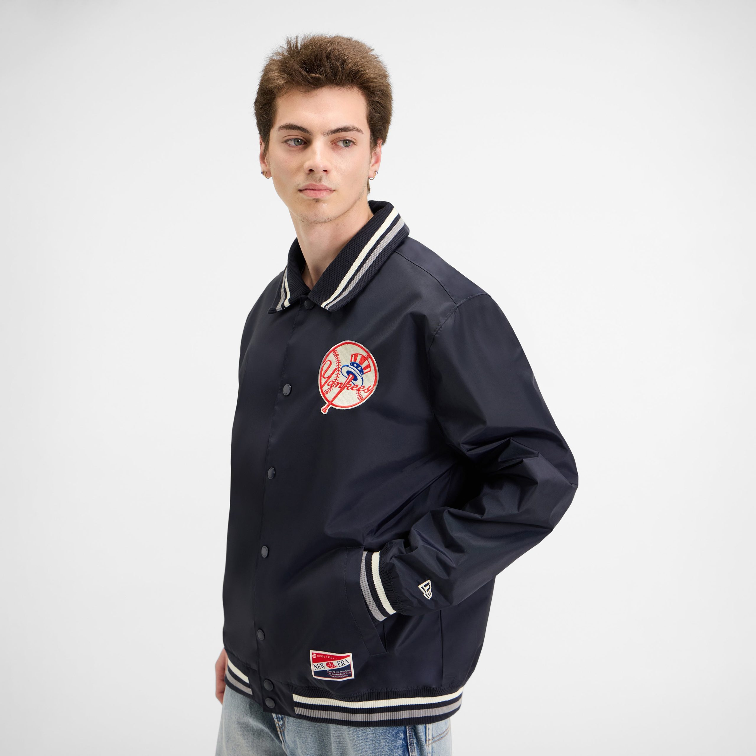 Chicago Blackhawks Throwback Jacket - Image 2