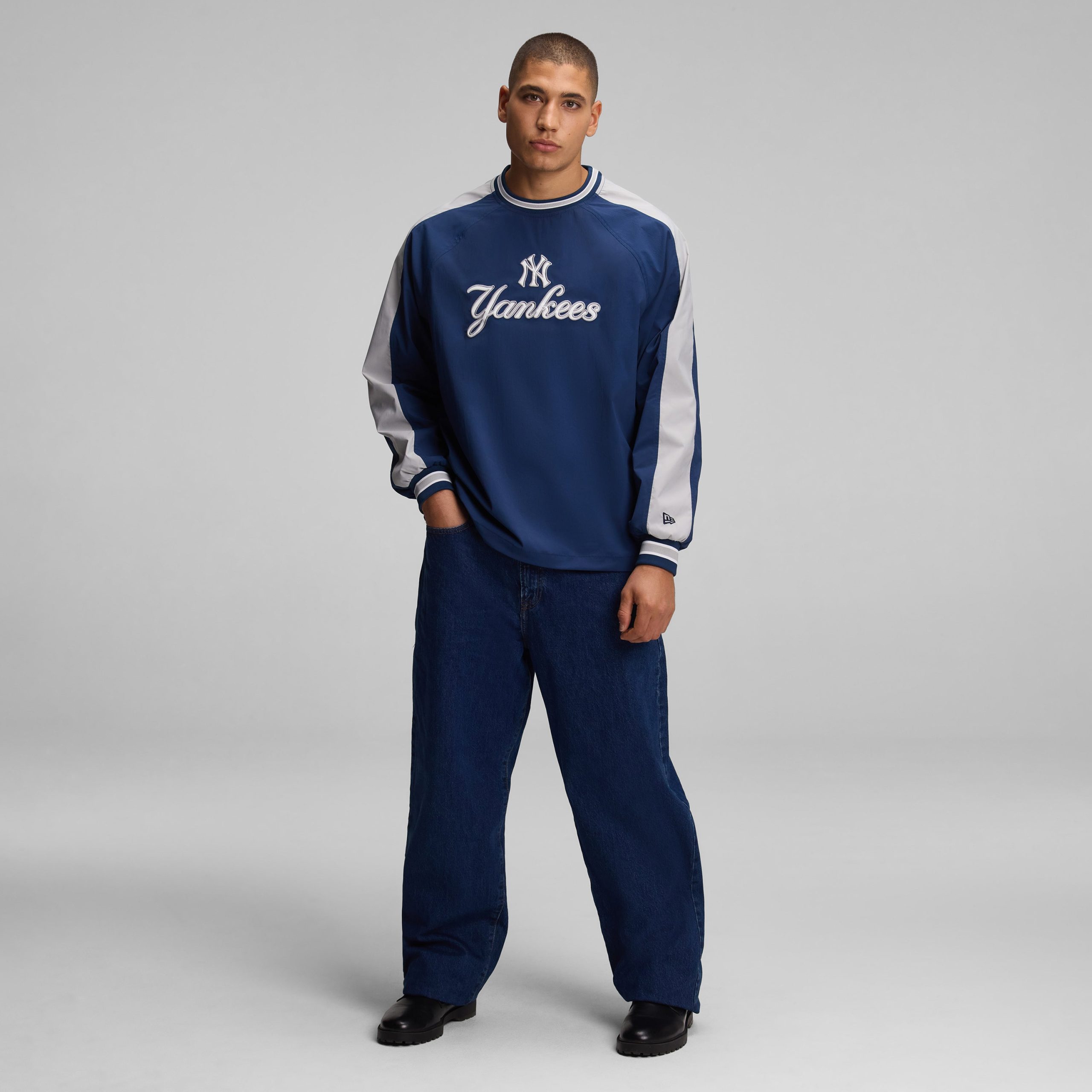 Los Angeles Dodgers Navy Windbreaker - Image 5