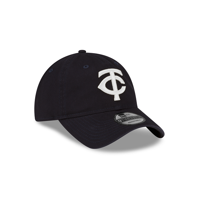 Minnesota Twins Navy Core Classic 9TWENTY Adjustable Hat - Image 3