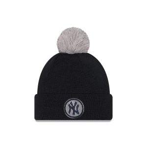 New York Yankees 2025 Batting Practice Pom Knit Hat