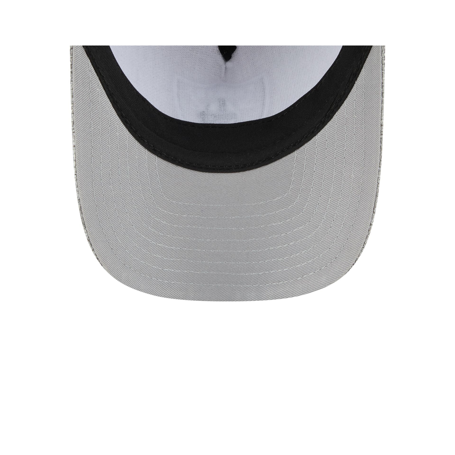 Las Vegas Raiders Cotton Weave Gray 9FORTY M-Crown A-Frame Snapback Hat - Image 7