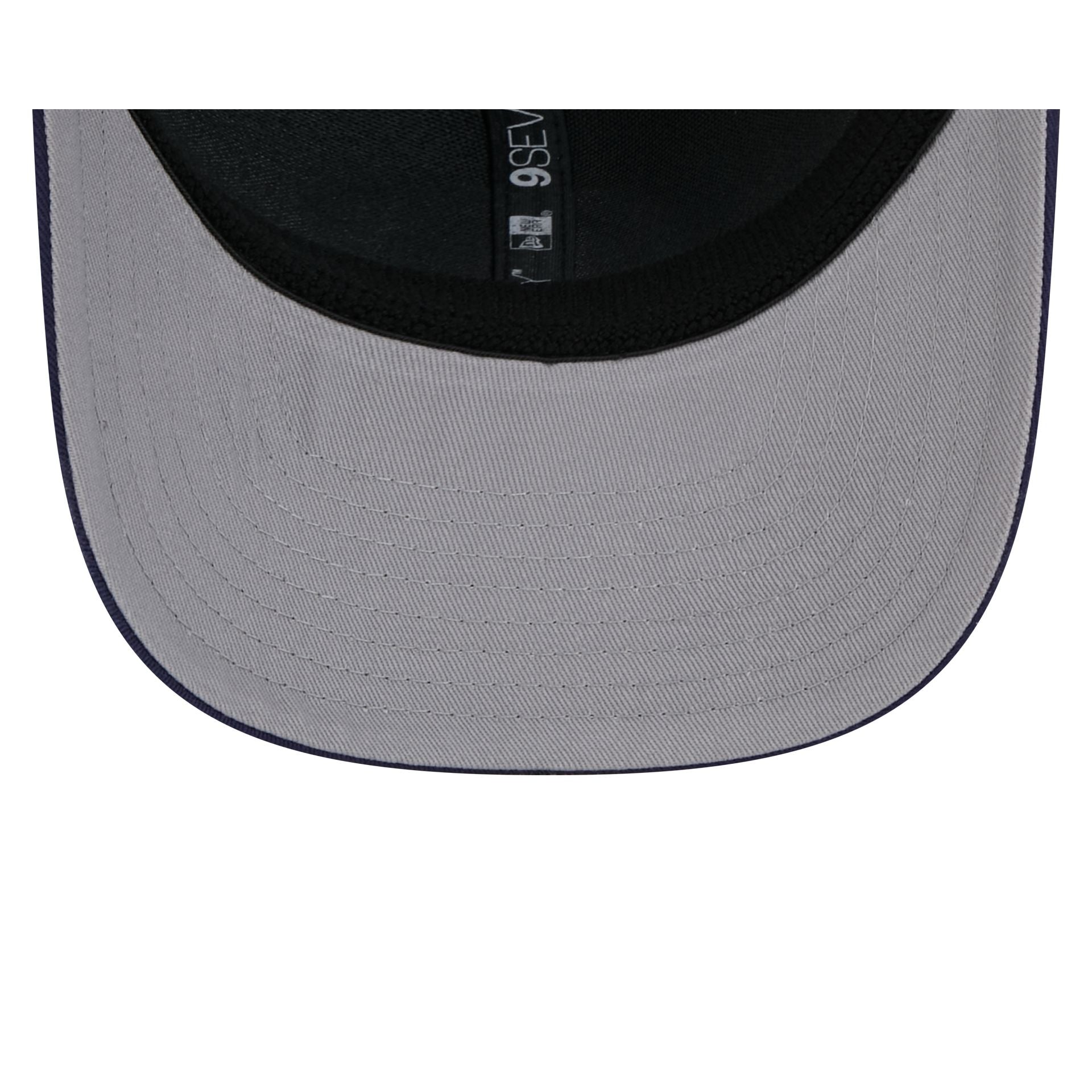 Winnipeg Jets Team 9SEVENTY Trucker Hat - Image 7