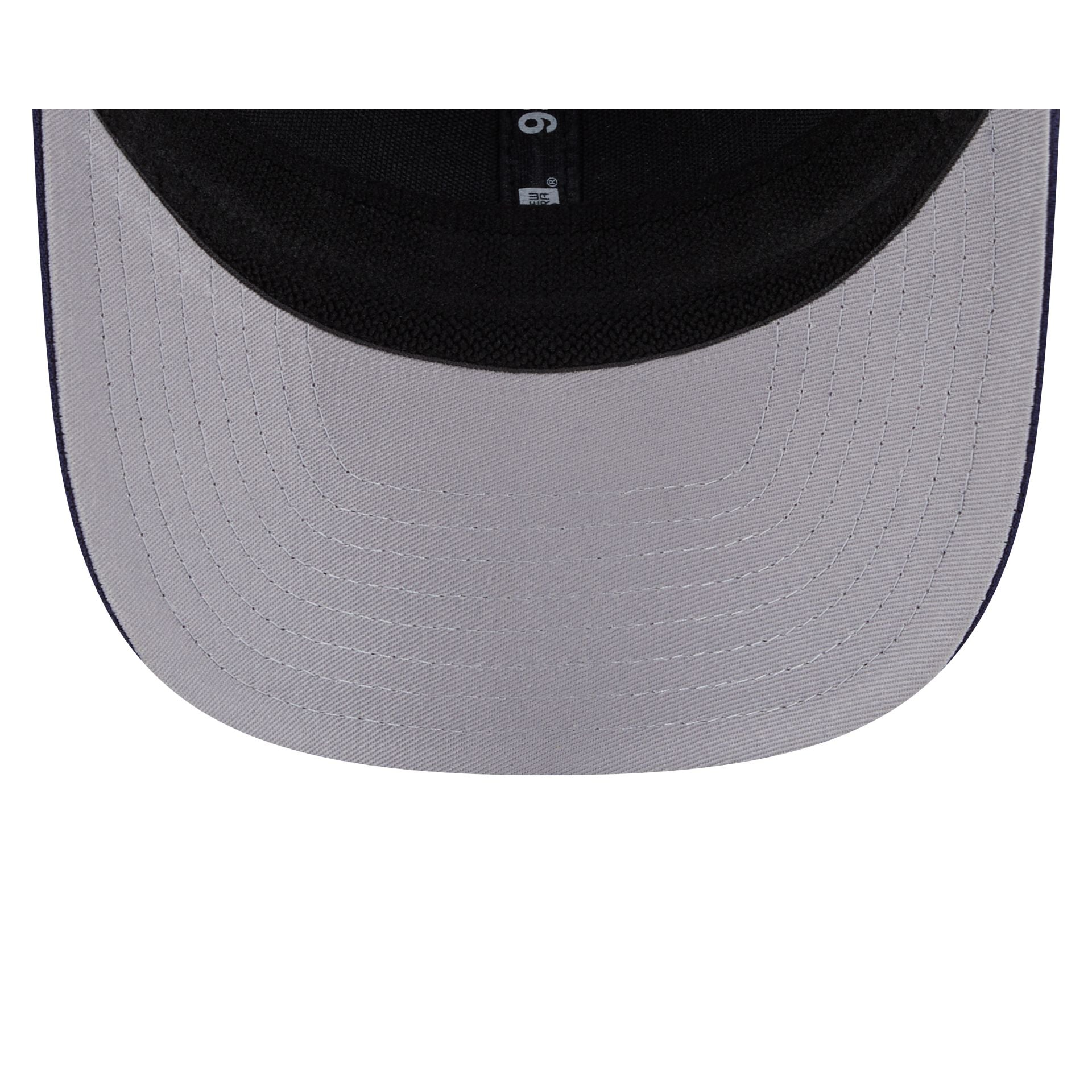 Columbus Blue Jackets Simple 9SEVENTY Trucker Hat - Image 7