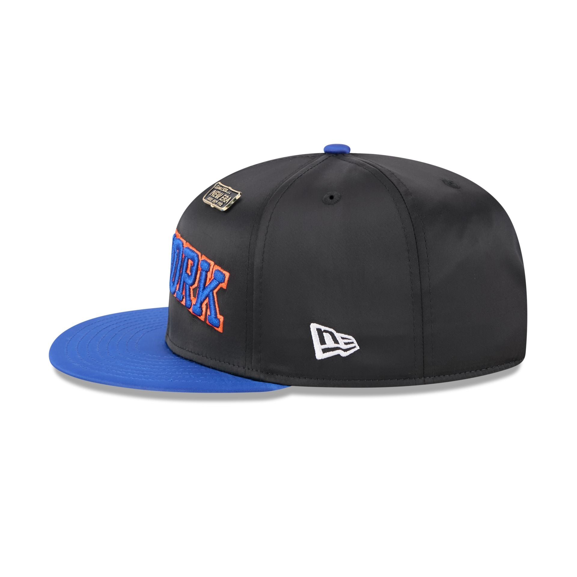New York Knicks Satin Pin 9FIFTY Snapback Hat - Image 5