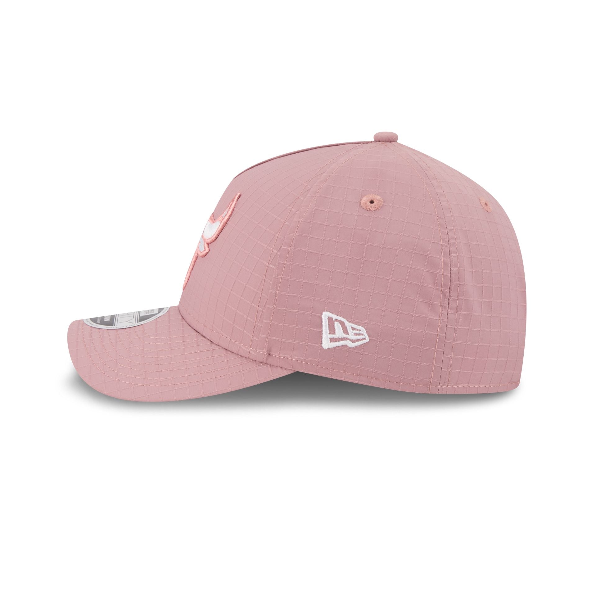 Chicago Bulls Pink Ripstop 9FORTY M-Crown A-Frame Snapback Hat - Image 4