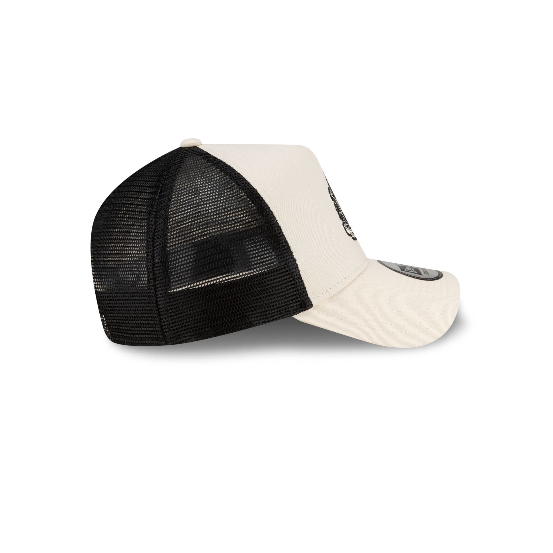 Newcastle United FC Light Cream 9FORTY A-Frame Trucker Hat - Image 5