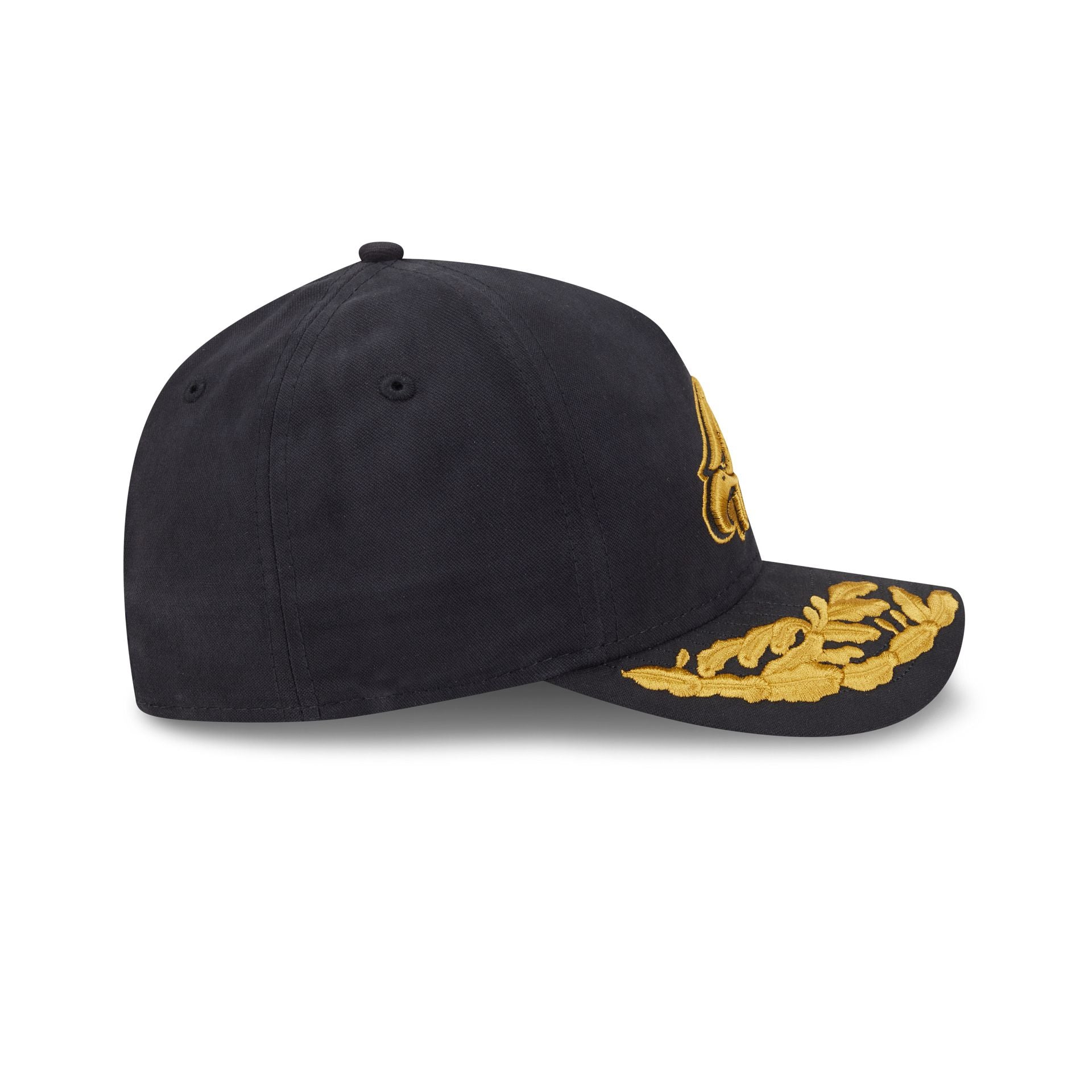 Alpha Industries x Philadelphia Eagles Black 9FORTY M-Crown A-Frame Snapback Hat - Image 5