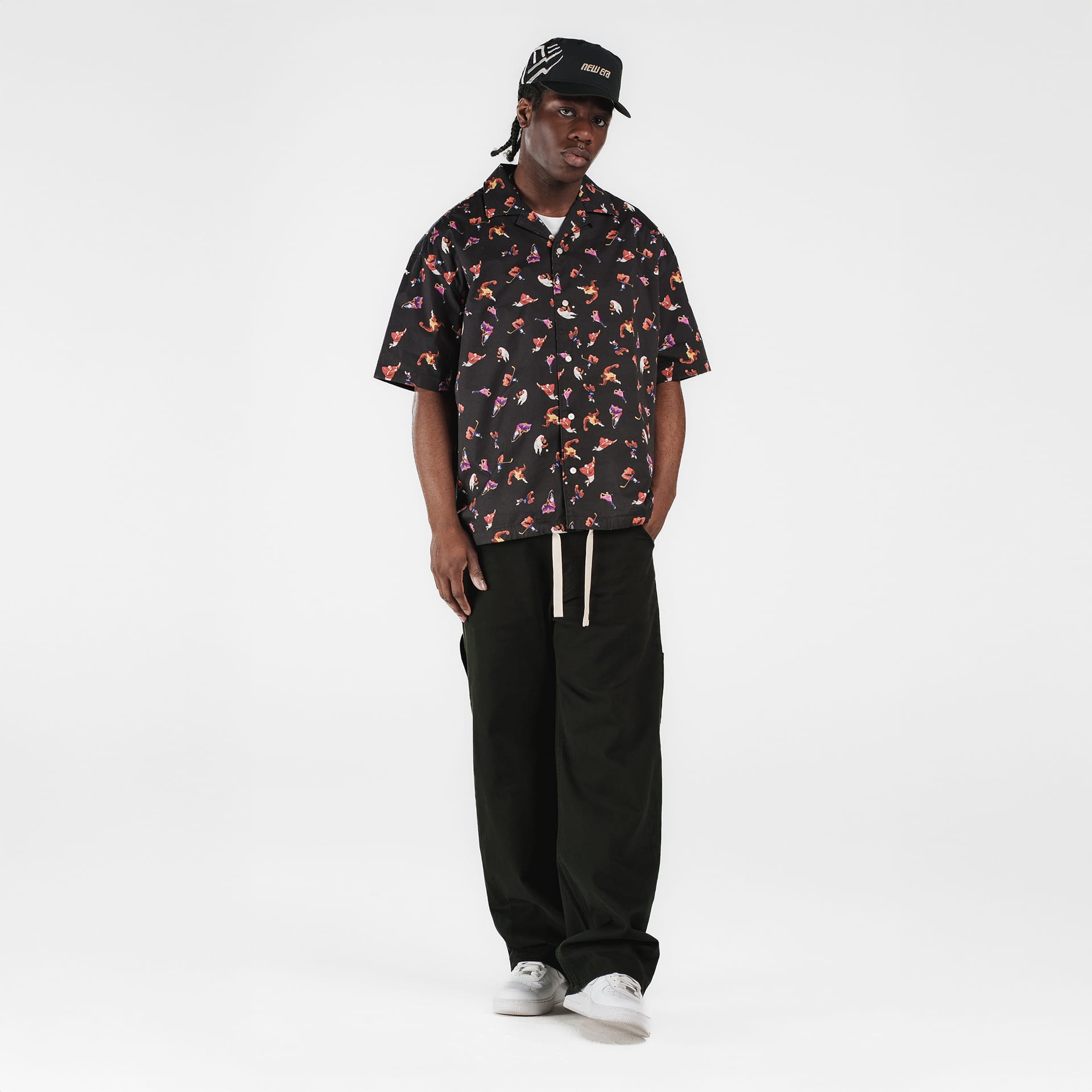 New Era Branded Resort Black Open Collared Shirt - Image 5