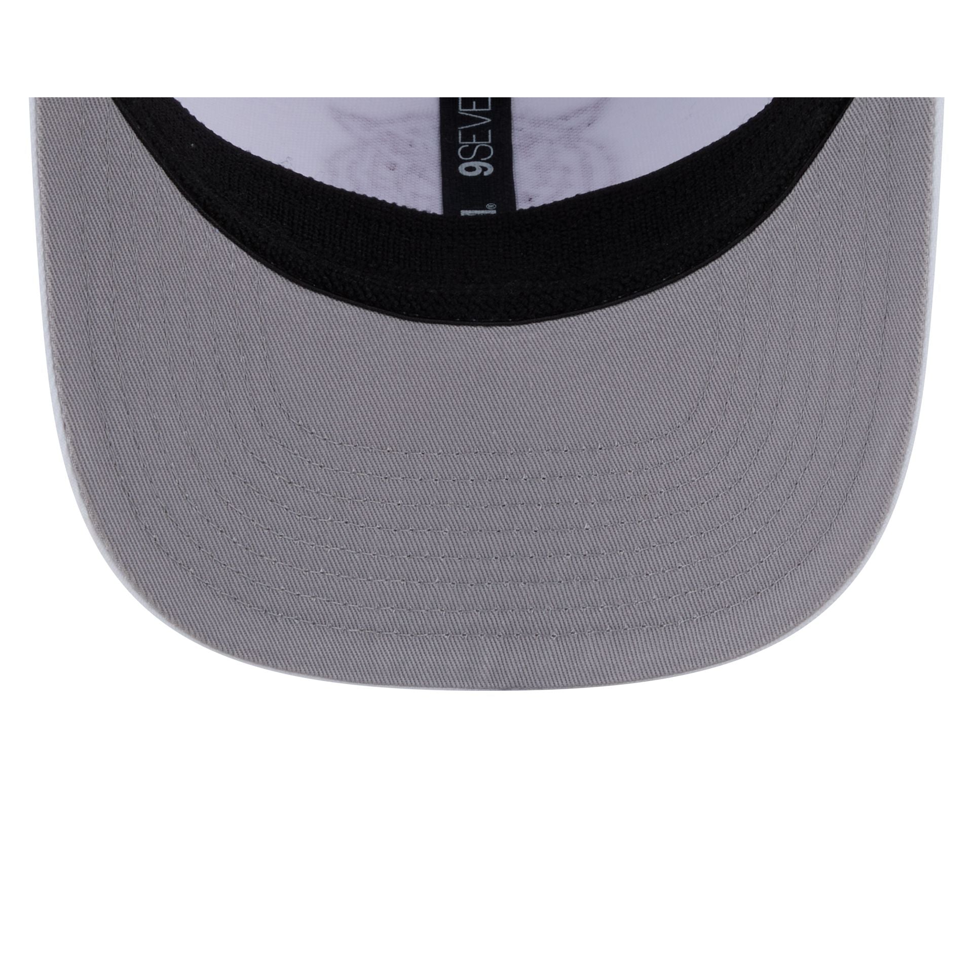 Morehouse Tigers Optic White Performance 9SEVENTY Stretch-Snap Hat - Image 7