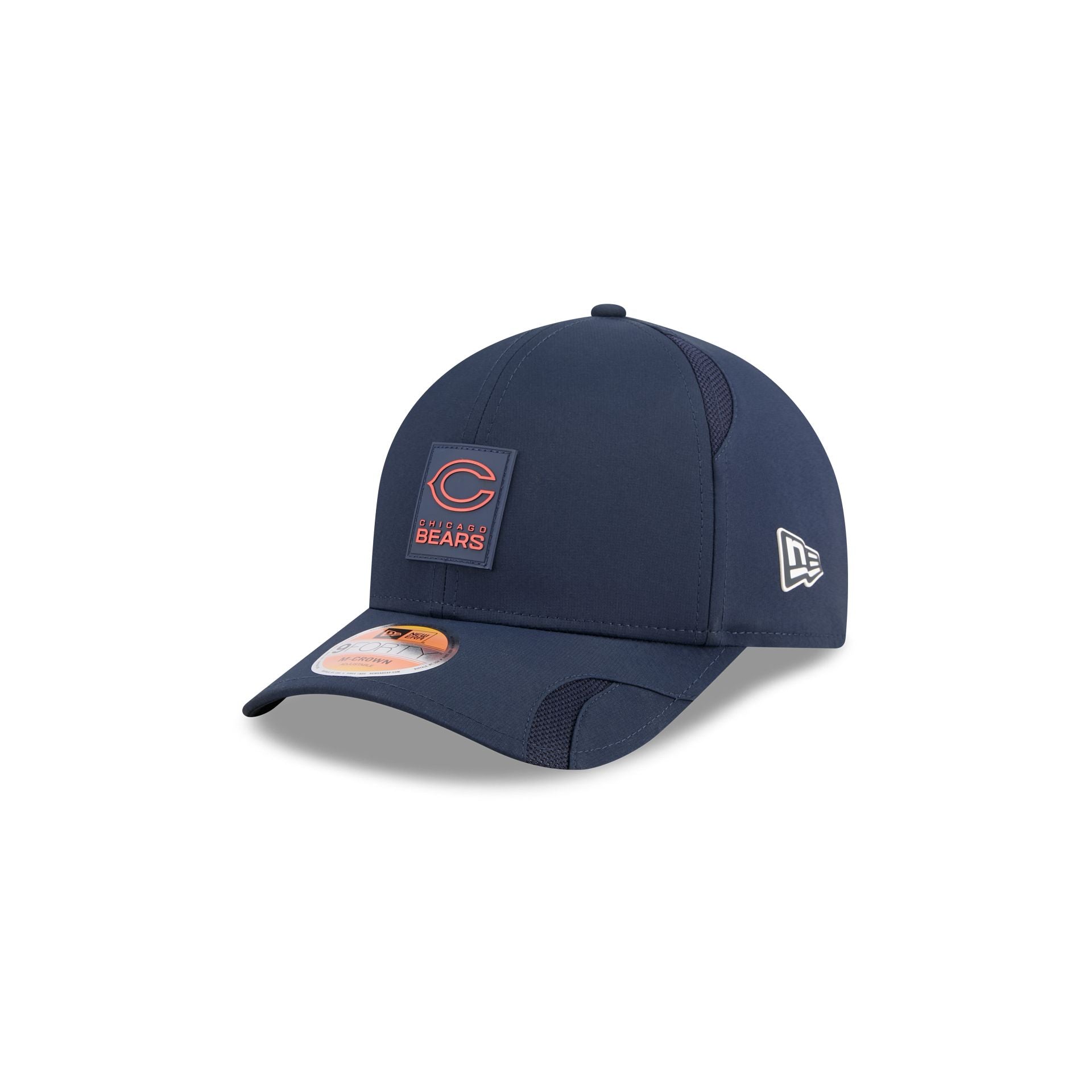 Chicago Bears 2025 Sideline Hot Weather Kids 9FORTY M-Crown Snapback Hat