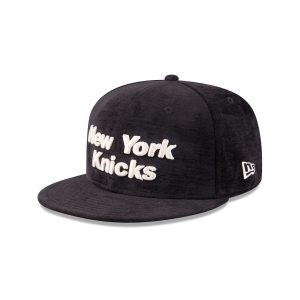 New York Knicks Black Velvet 59FIFTY Fitted Hat