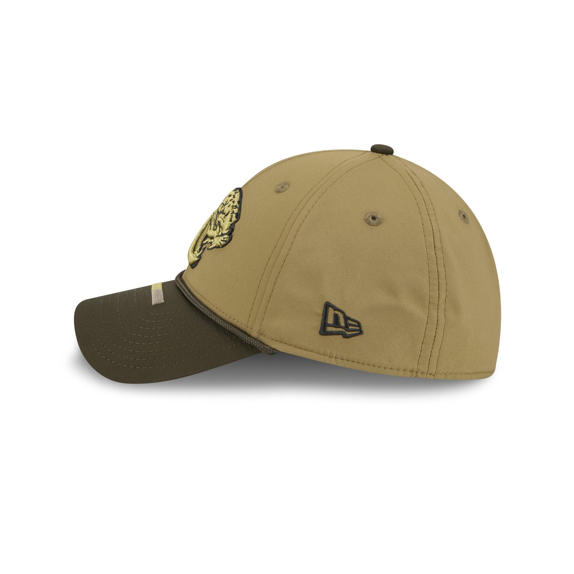 Jacksonville Jaguars 2025 Salute to Service 39THIRTY Stretch Fit Hat - Image 5