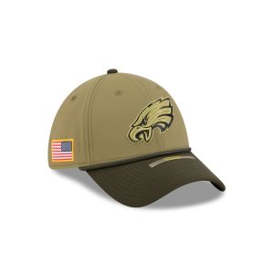 Philadelphia Eagles 2025 Salute to Service 39THIRTY Stretch Fit Hat